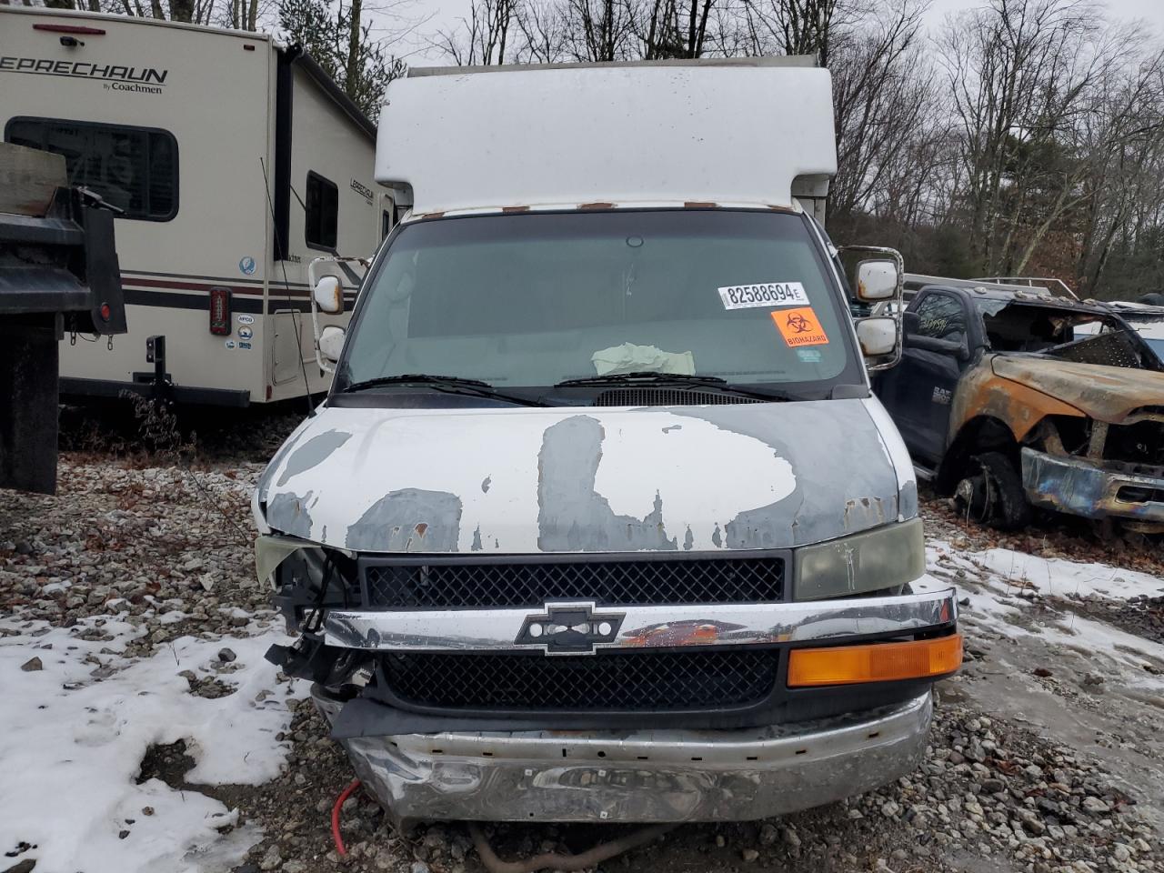 Lot #3033348816 2004 CHEVROLET EXPRESS G3