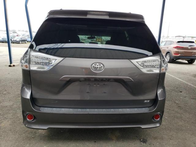 2016 TOYOTA SIENNA SE 5TDXK3DC4GS757523