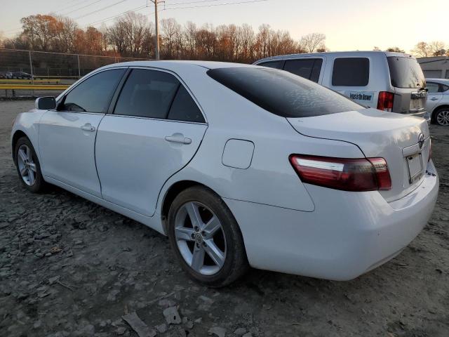 TOYOTA CAMRY CE 2007 white  gas 4T1BE46K57U682575 photo #3