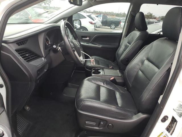 2018 TOYOTA SIENNA SE 5TDXZ3DC9JS938524