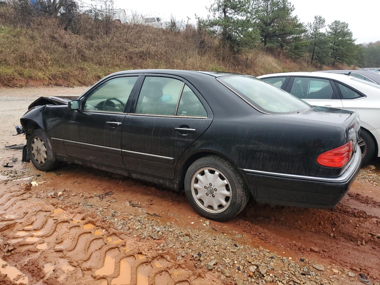 Lot #3024354530 1998 MERCEDES-BENZ E 300TD