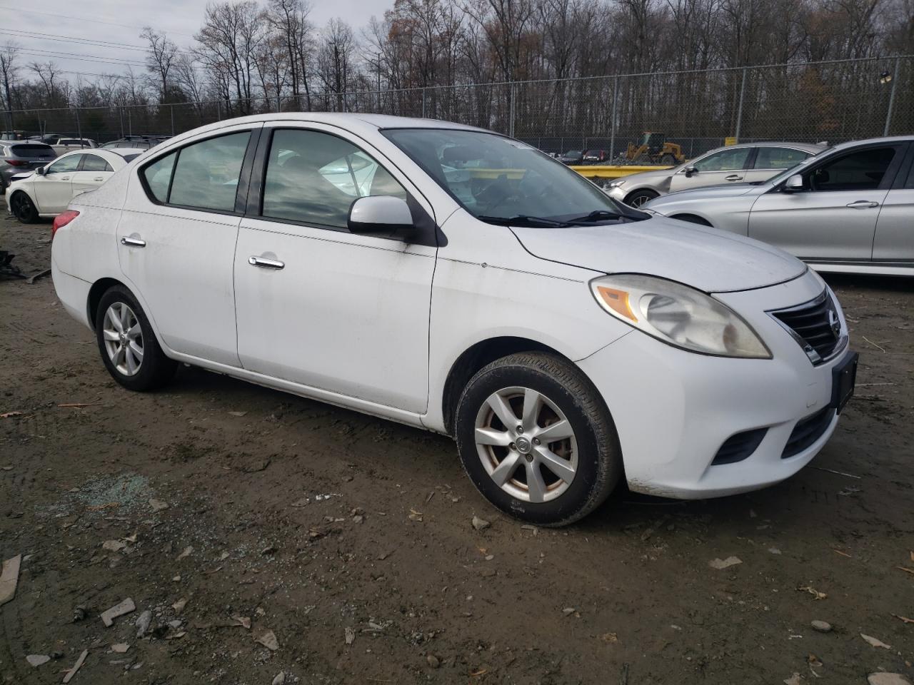 Lot #3033242841 2014 NISSAN VERSA S