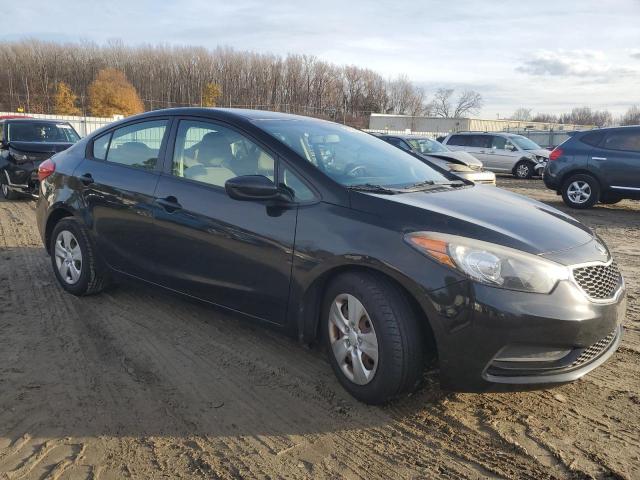 VIN KNAFK4A68G5524960 2016 KIA FORTE no.4