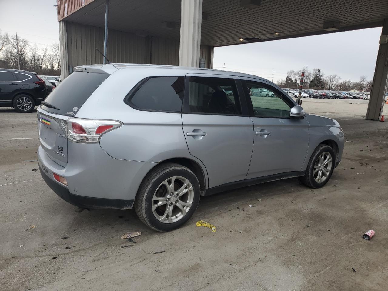 Lot #3029731655 2014 MITSUBISHI OUTLANDER