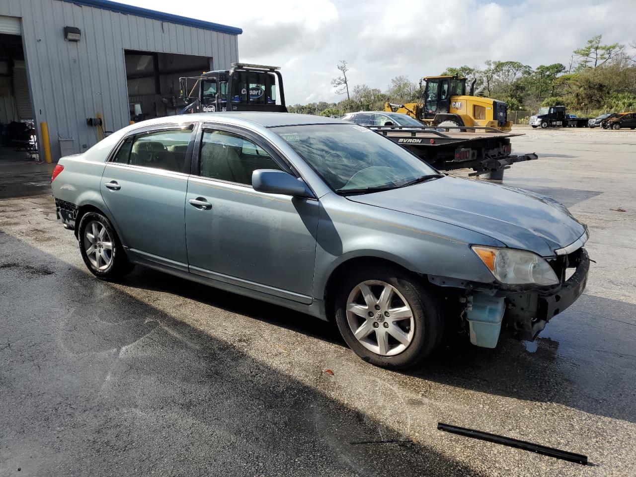 Lot #3038047250 2008 TOYOTA AVALON XL