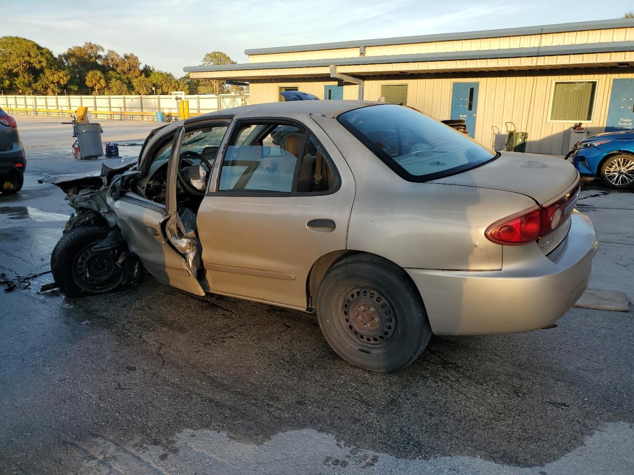 Lot #3034145837 2003 CHEVROLET CAVALIER