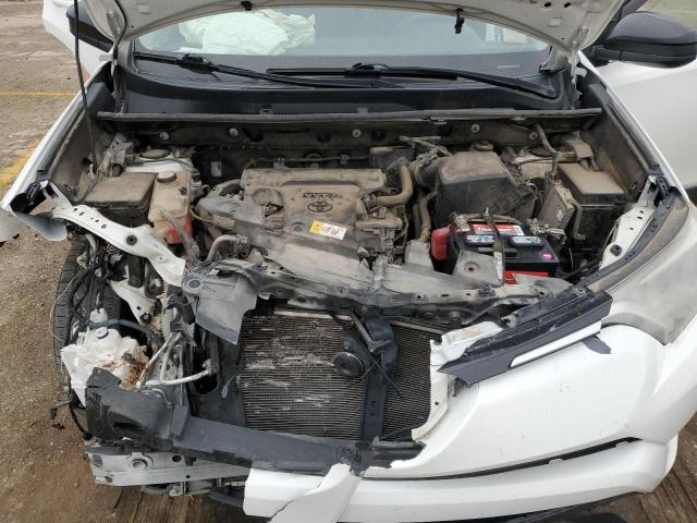 2017 TOYOTA RAV4 LE - JTMZFREV7HJ704975
