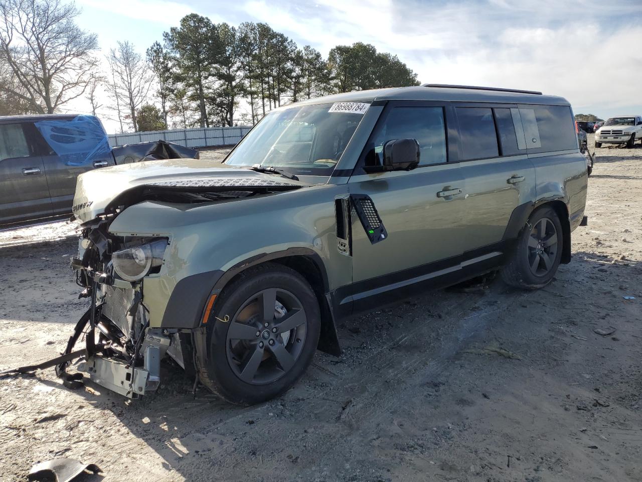  Salvage Land Rover Defender