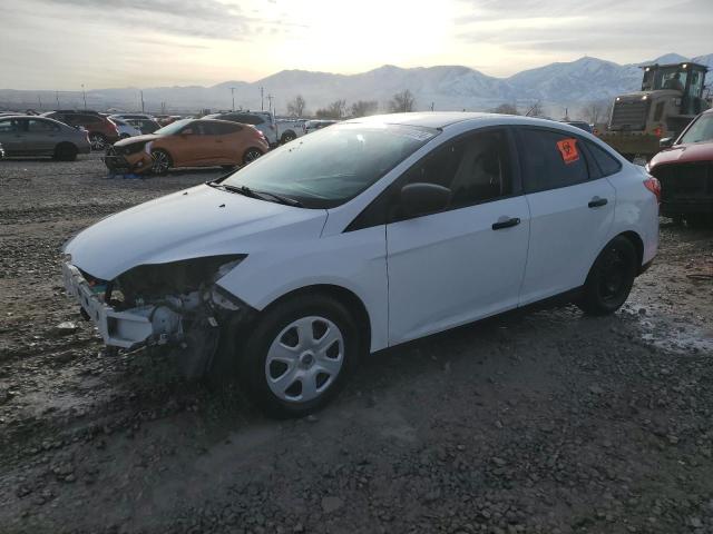 VIN 1FADP3E25EL246868 2014 FORD FOCUS no.1