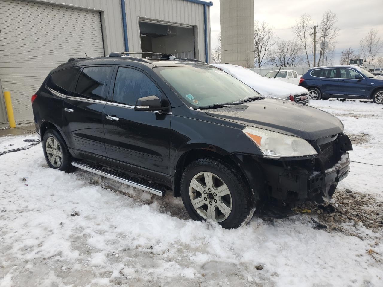 Lot #3033407918 2010 CHEVROLET TRAVERSE L