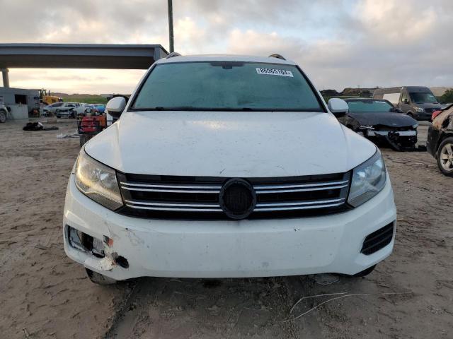 VIN WVGAV7AX4HK040149 2017 VOLKSWAGEN TIGUAN no.5