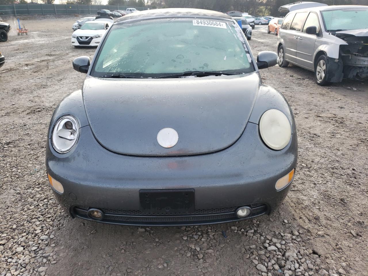 Lot #3030718095 2004 VOLKSWAGEN NEW BEETLE