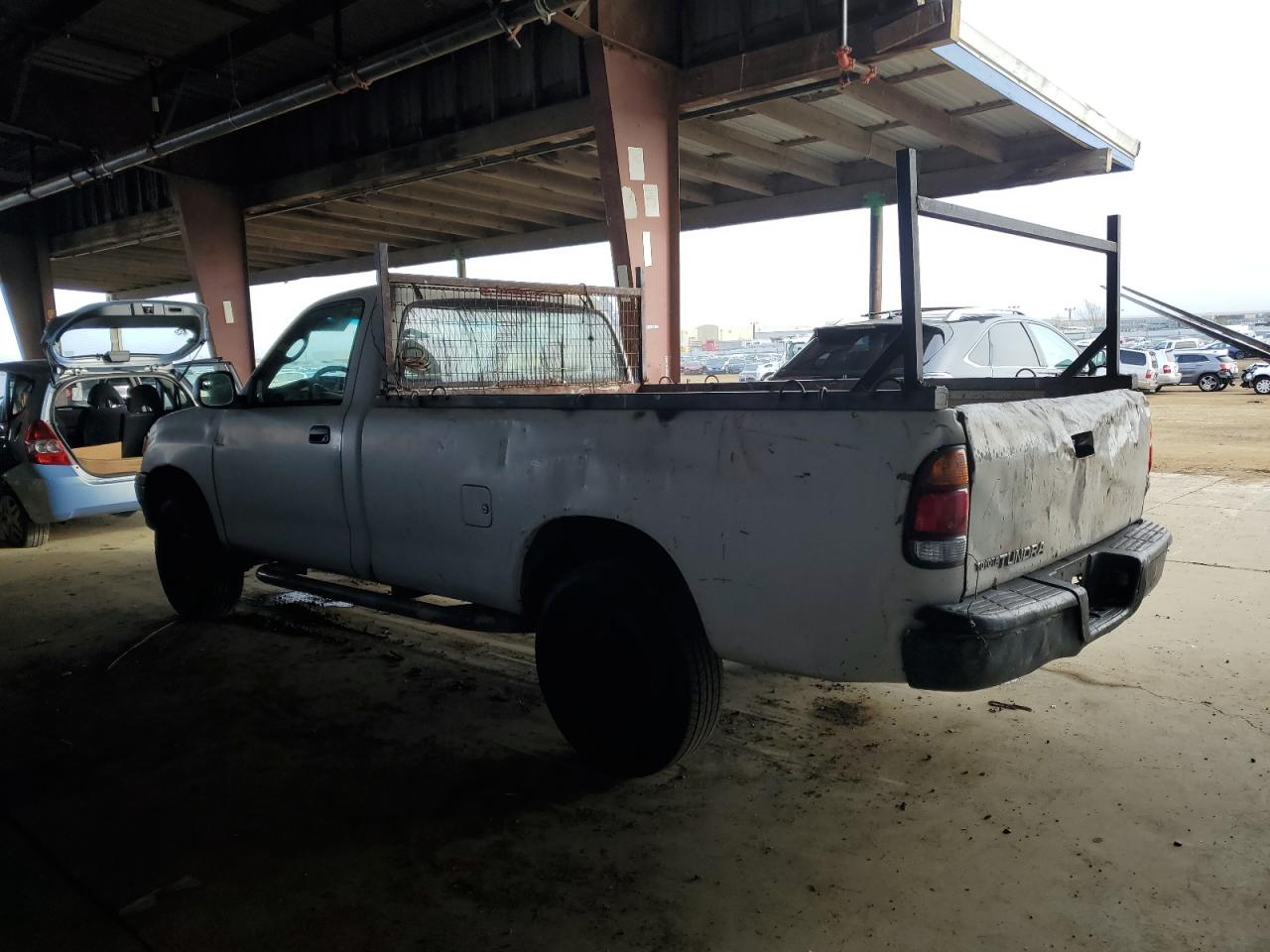 Lot #3031415699 2002 TOYOTA TUNDRA