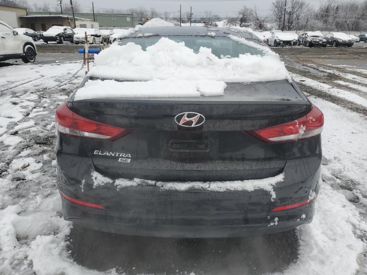 Lot #3034279180 2018 HYUNDAI ELANTRA SE