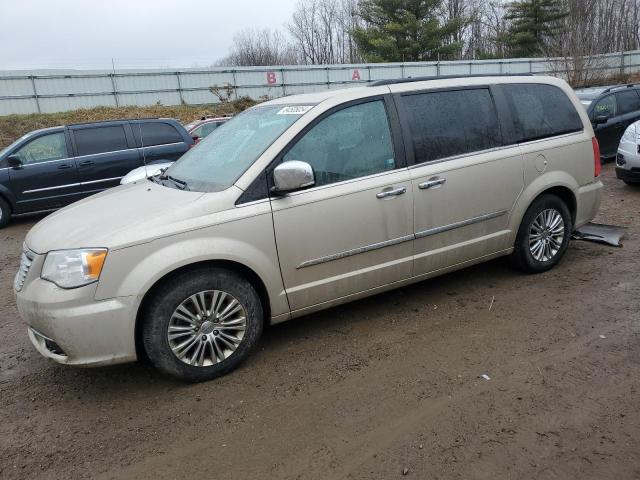 2016 CHRYSLER TOWN & COU #3033127003