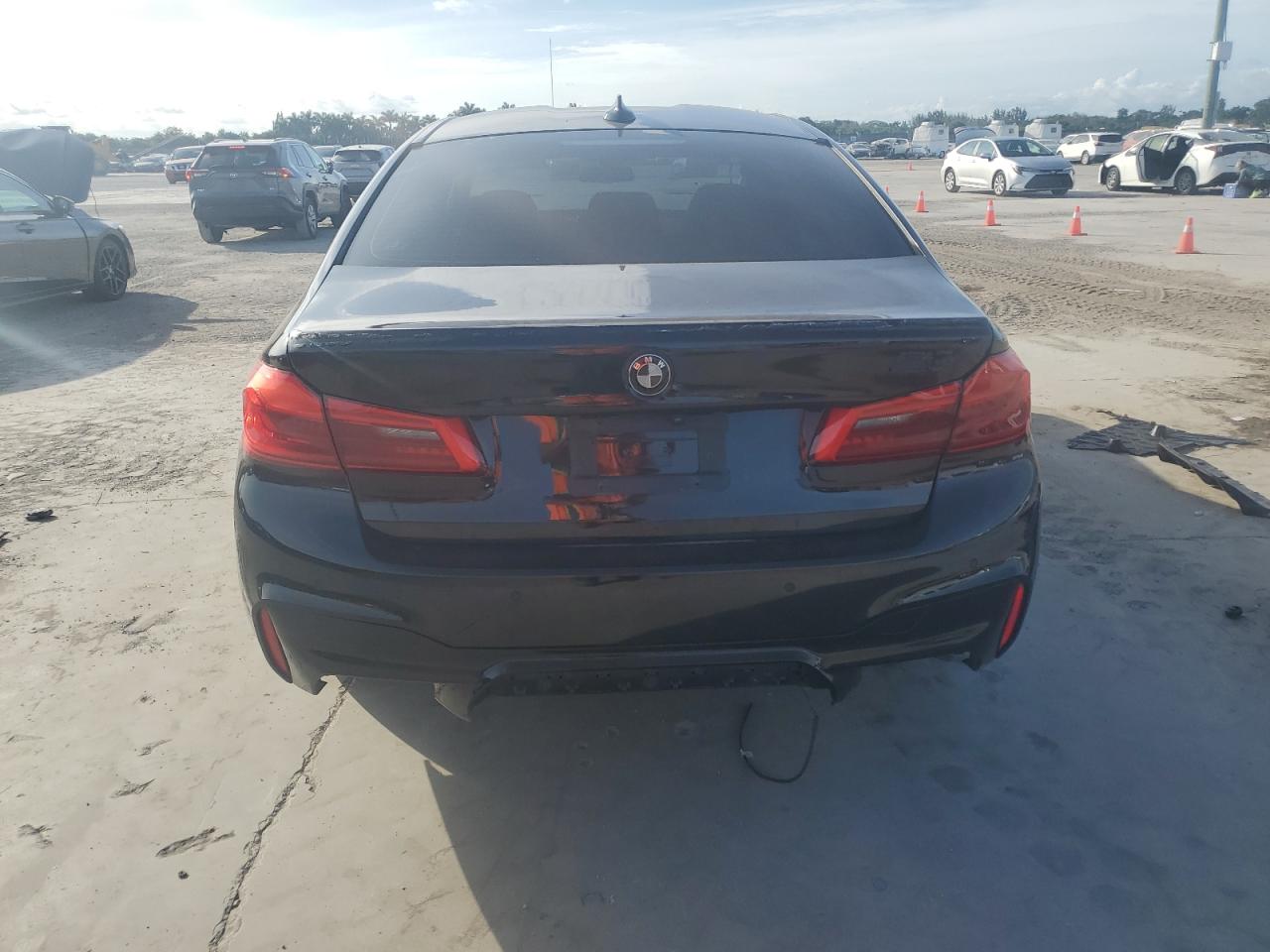 Lot #3041867430 2019 BMW M5