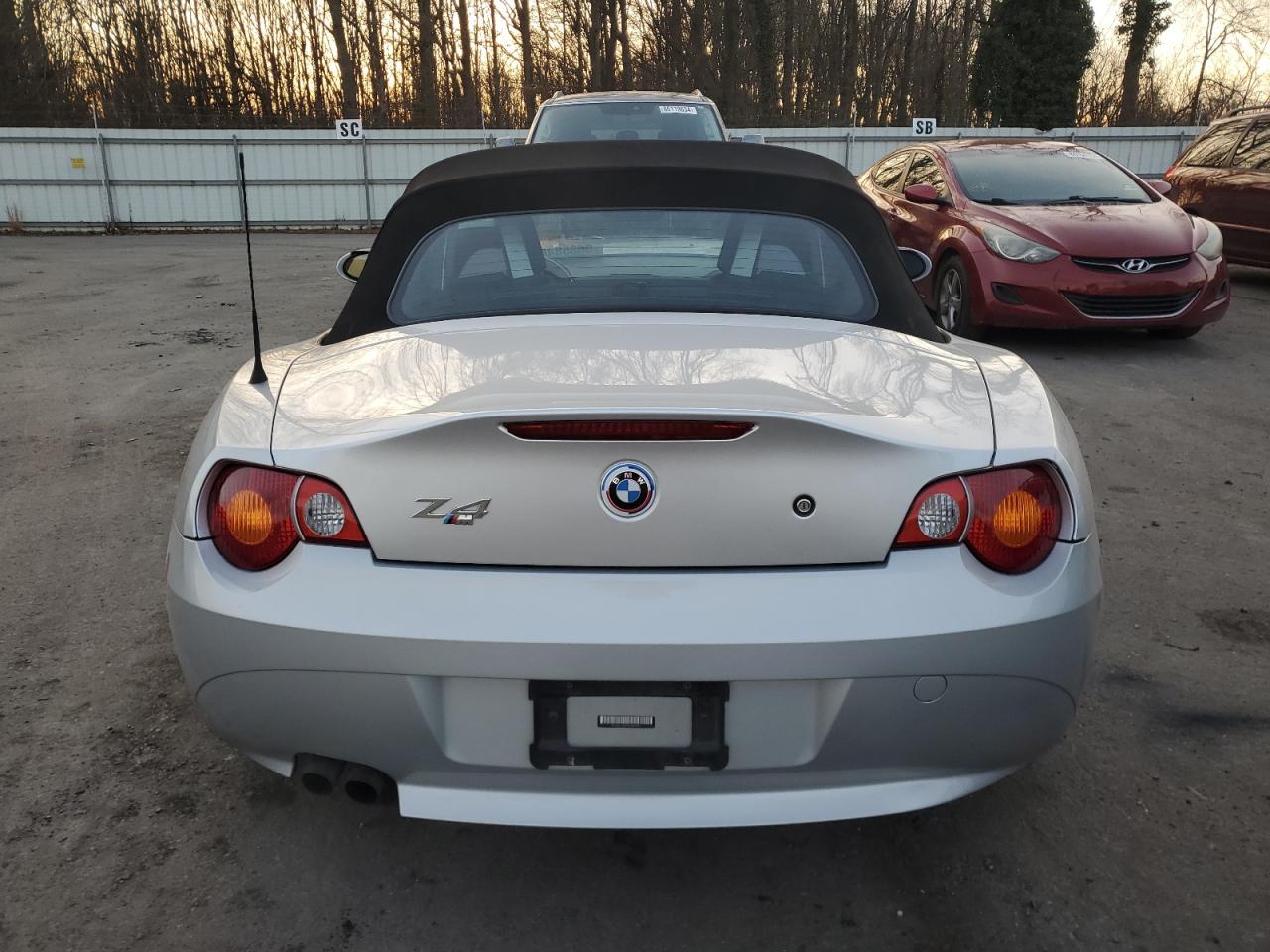 Lot #3044396749 2004 BMW Z4 2.5