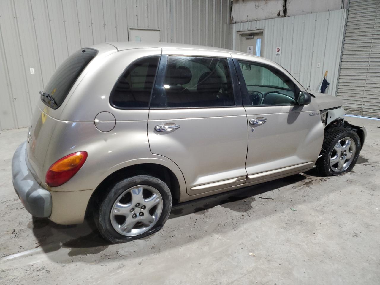 Lot #3034344084 2002 CHRYSLER PT CRUISER