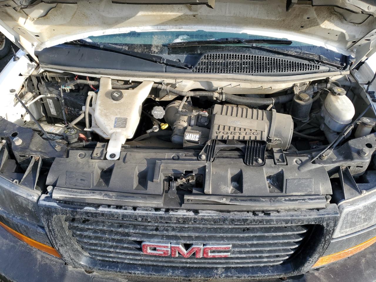 Lot #3024312044 2020 GMC SAVANA CUT