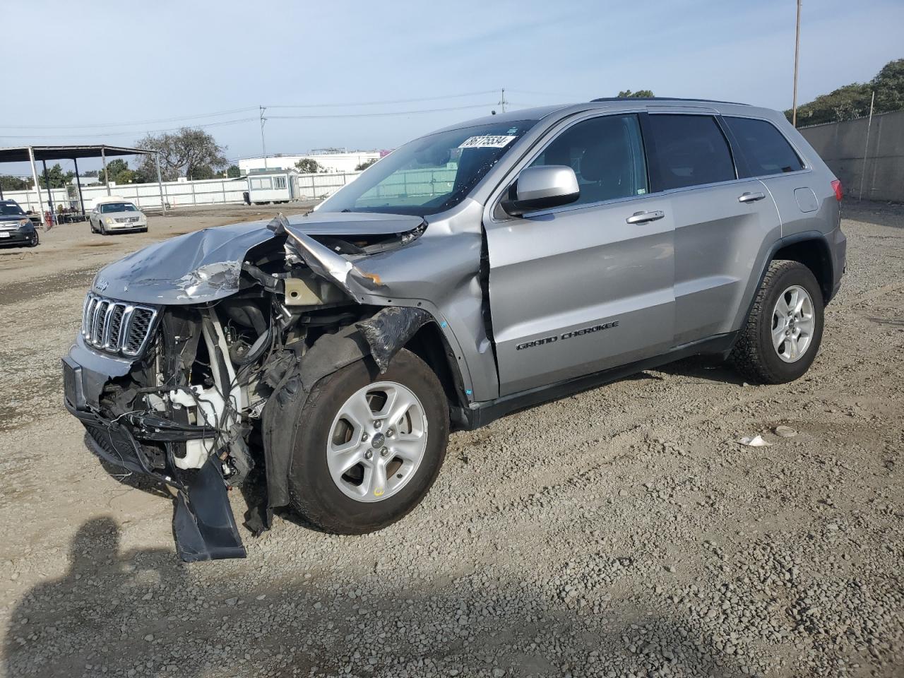  Salvage Jeep Grand Cherokee