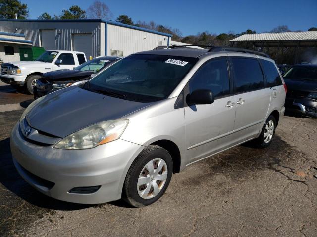 TOYOTA SIENNA CE