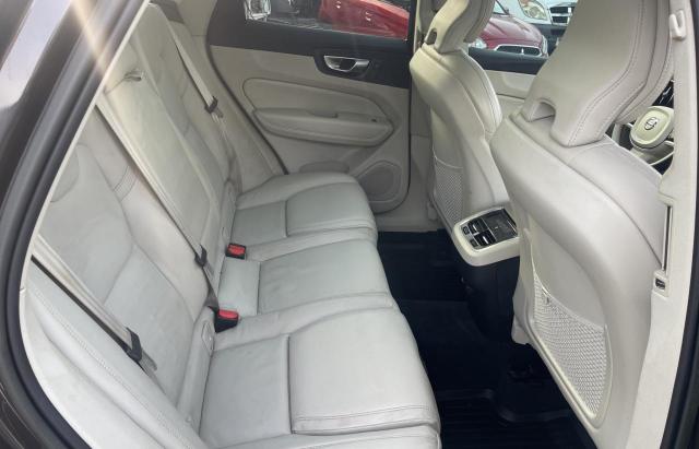 2022 VOLVO XC60 B5 IN YV4L12DL9N1050002