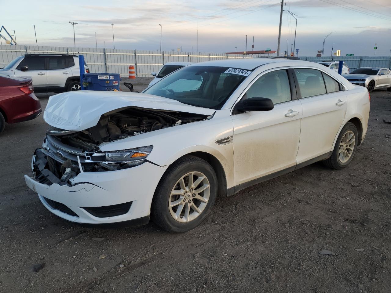  Salvage Ford Taurus