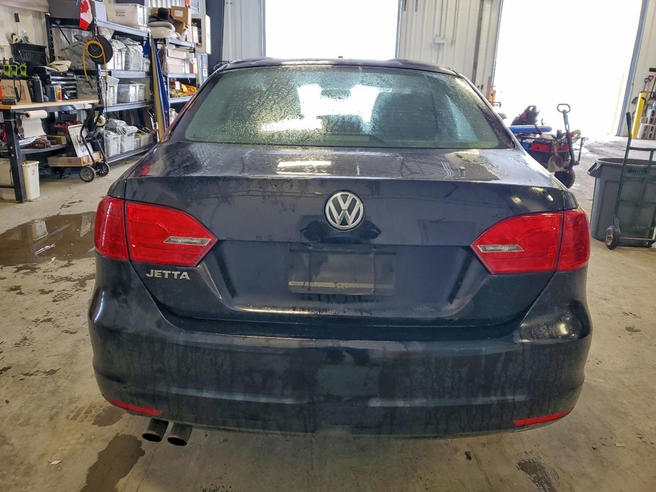 VOLKSWAGEN JETTA BASE