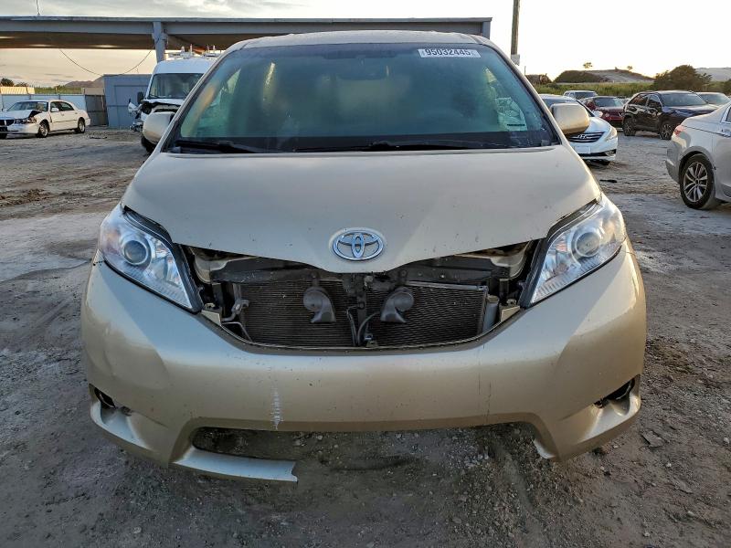 2012 TOYOTA SIENNA LE #3309385013