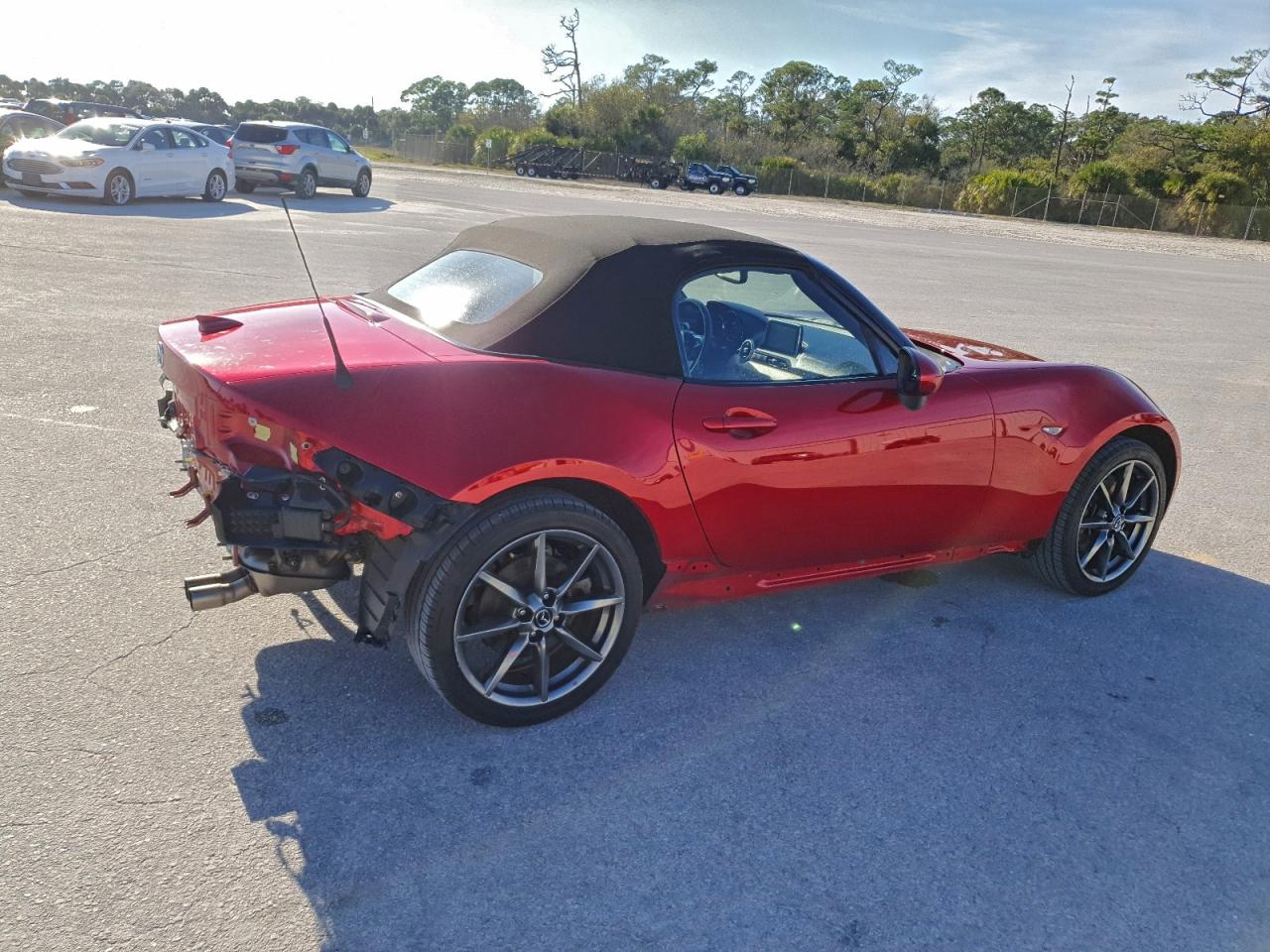 MAZDA MX-5 GRAND TOURING