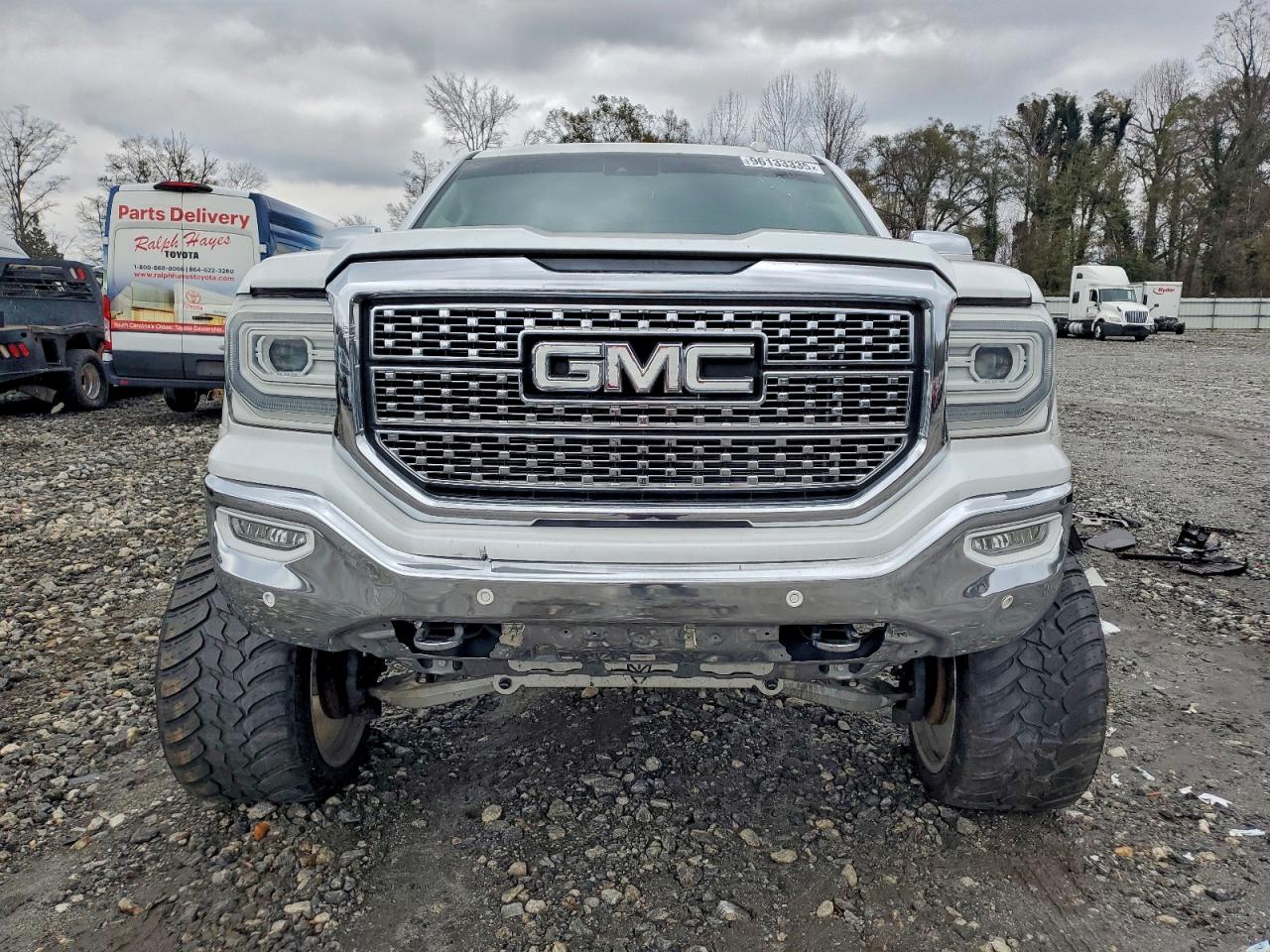 GMC SIERRA K1500 DENALI