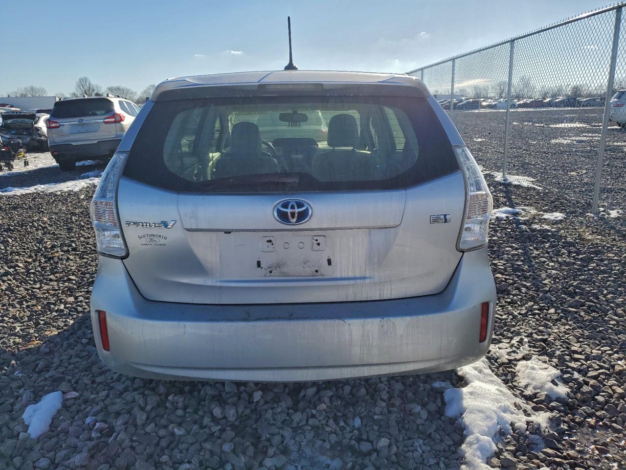 Lot #3312366771 2012 TOYOTA PRIUS V