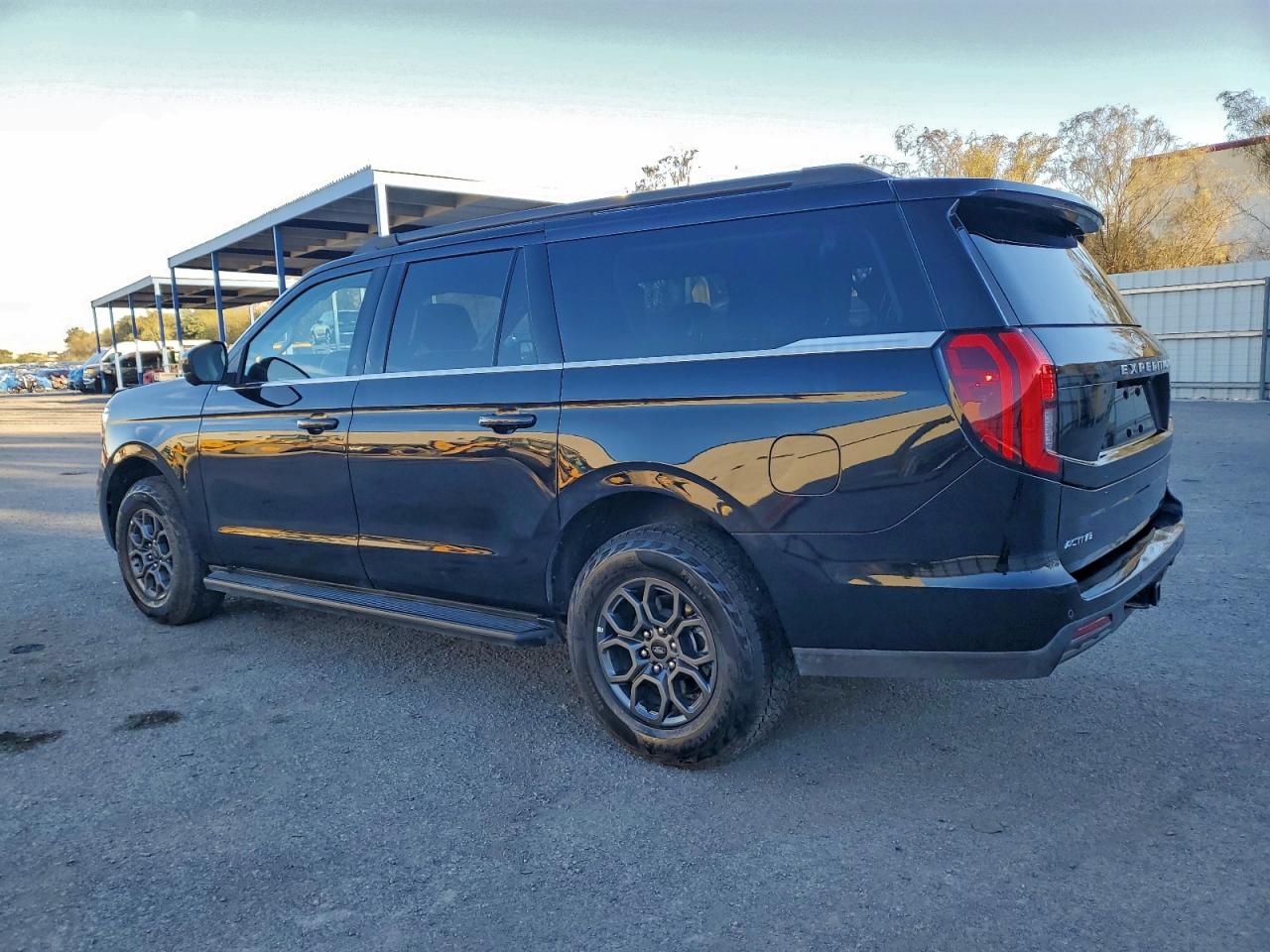 FORD EXPEDITION MAX ACTIVE