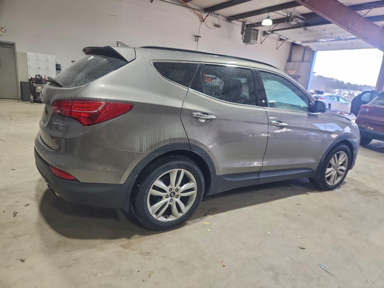 Lot #3315961254 2015 HYUNDAI SANTA FE S