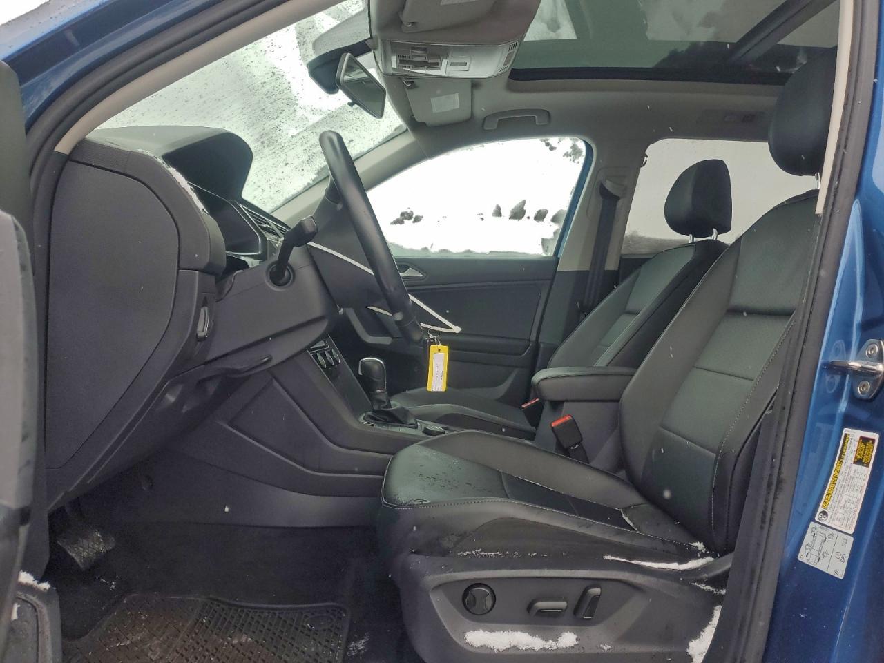 VOLKSWAGEN TIGUAN SE