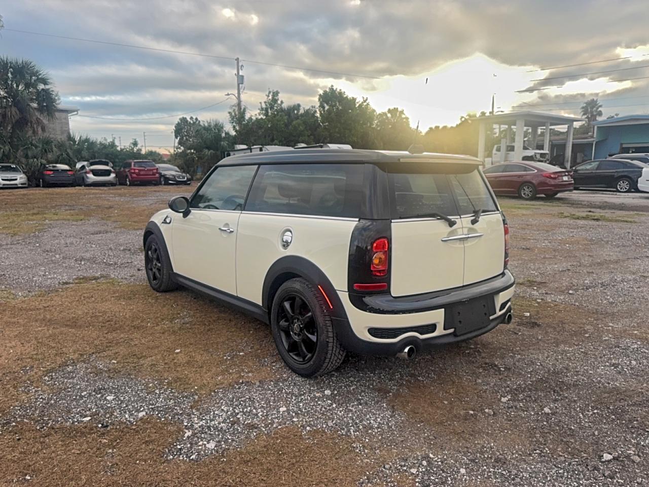 MINI COOPER S CLUBMAN
