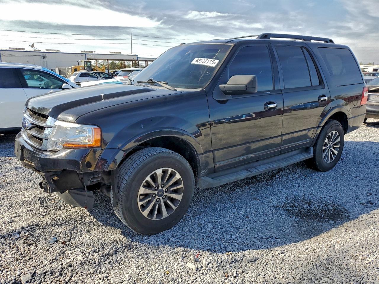 FORD EXPEDITION XLT