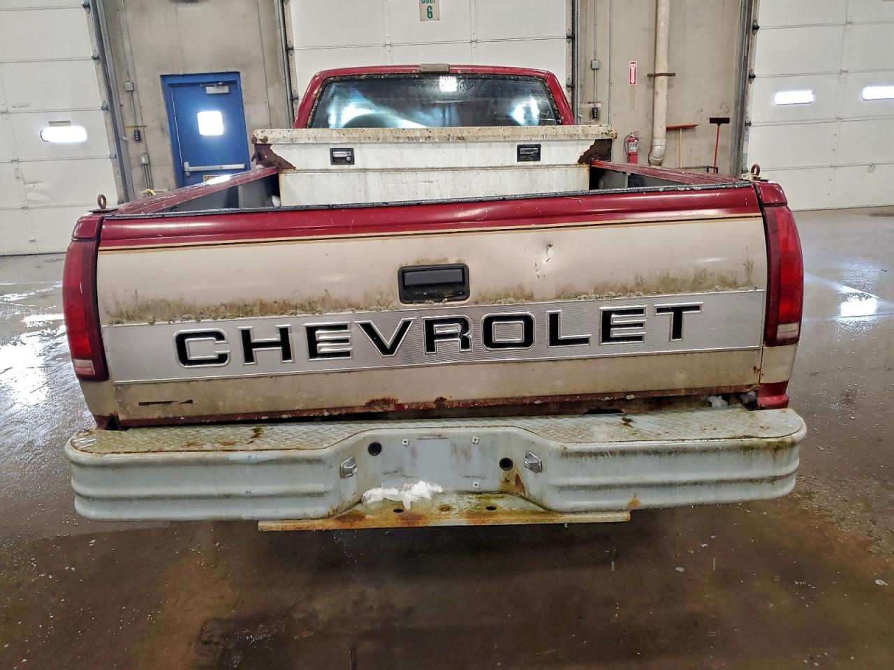 Lot #3308387282 1992 CHEVROLET GMT-400 K2