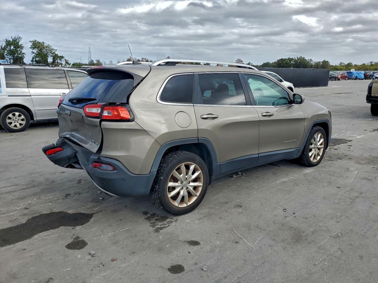 Lot #3315909129 2017 JEEP CHEROKEE L