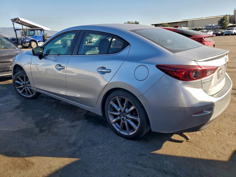 2018 MAZDA 3 TOURING #3311763331