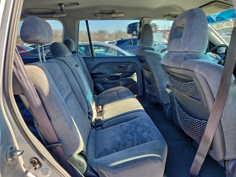 2004 HONDA PILOT EX #3317703104