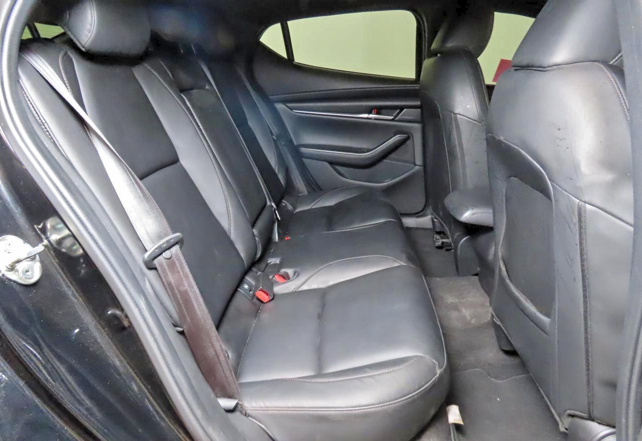 Lot #3310955846 2021 MAZDA 3 SELECT