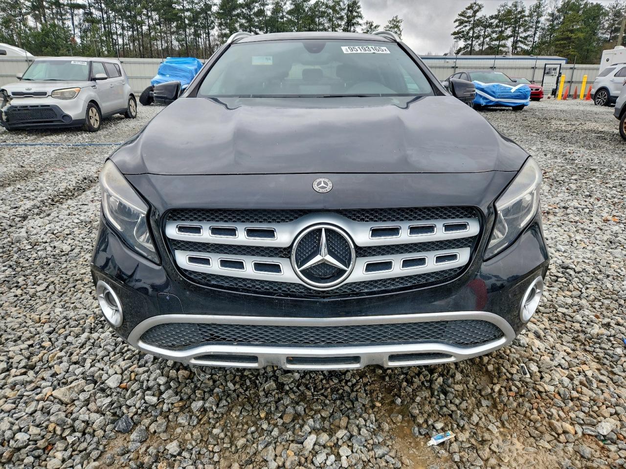 MERCEDES-BENZ GLA-CLASS 250