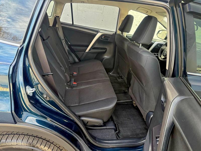 2017 TOYOTA RAV4 LE #3304693906