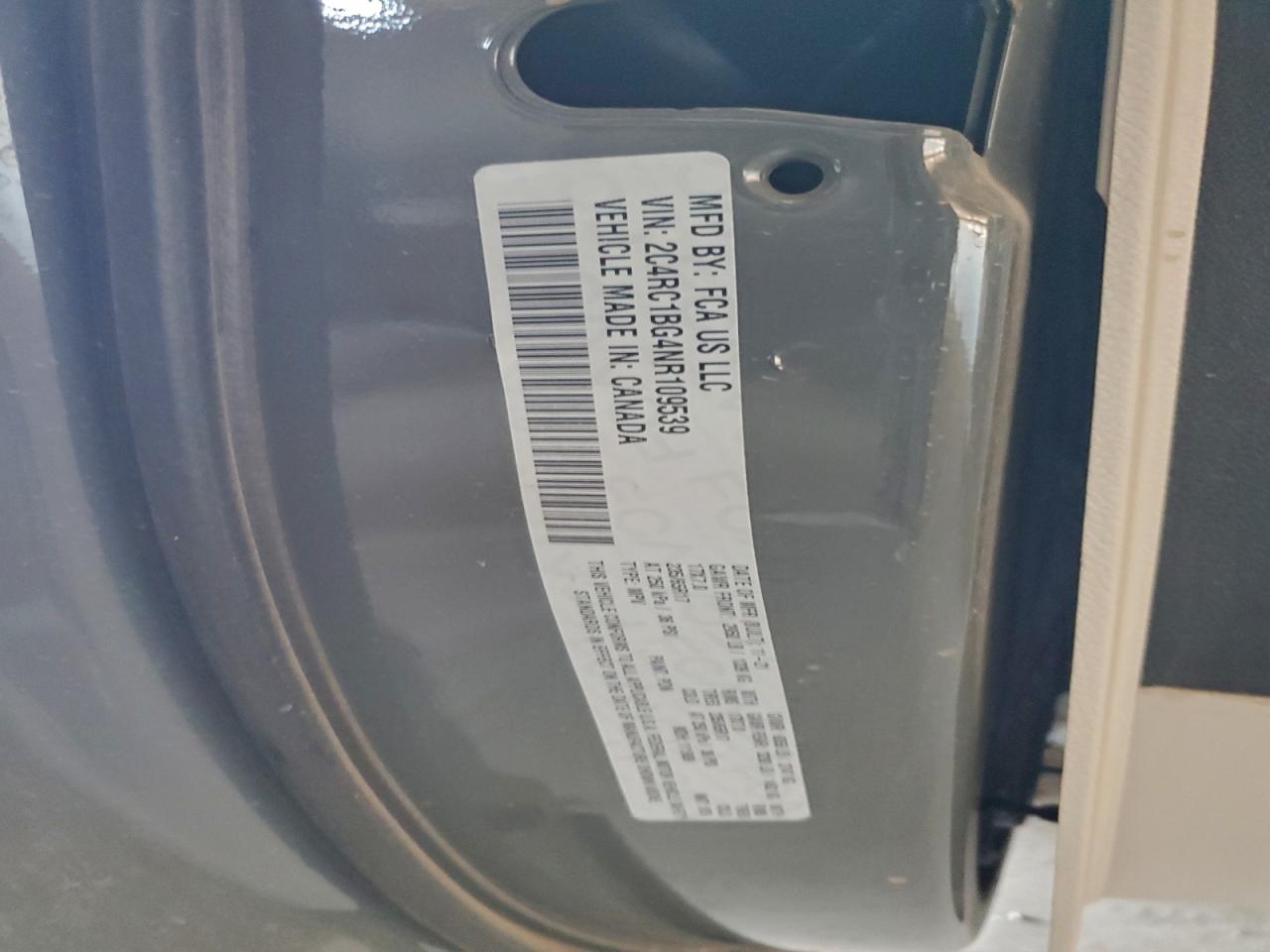 Lot #3318054386 2022 CHRYSLER PACIFICA T