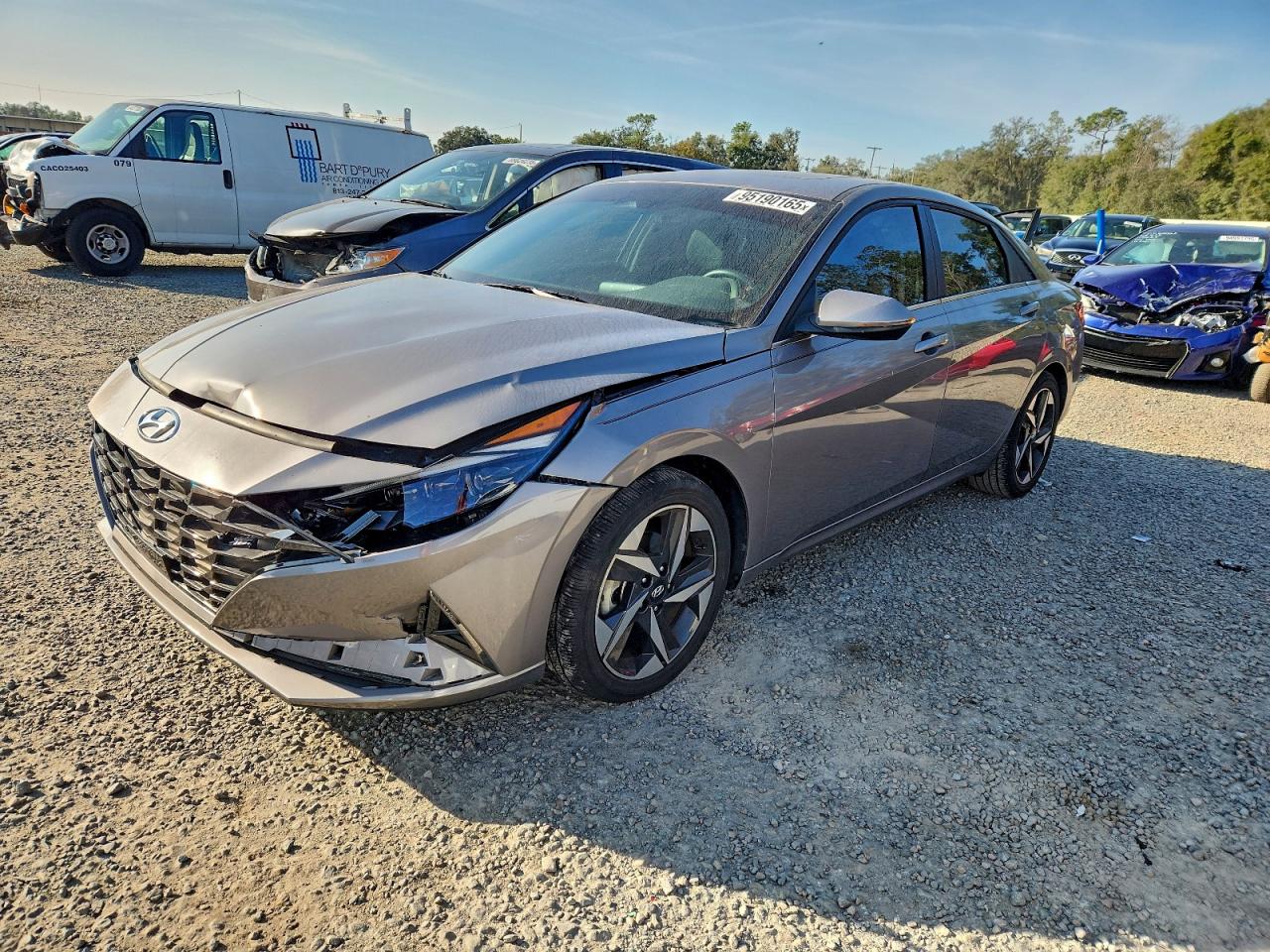 HYUNDAI ELANTRA LIMITED