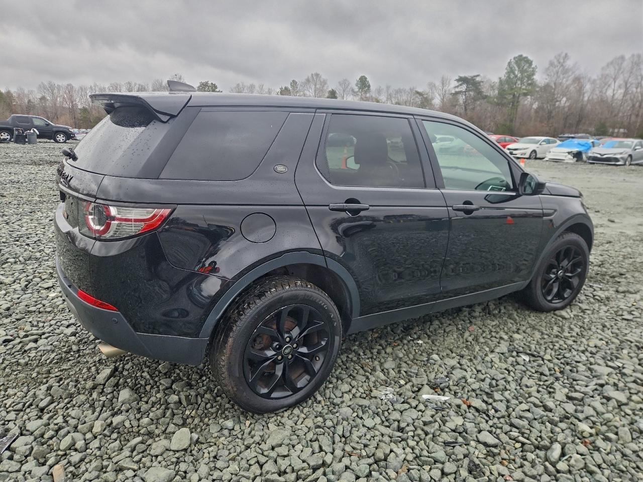 Lot #3311552244 2017 LAND ROVER DISCOVERY
