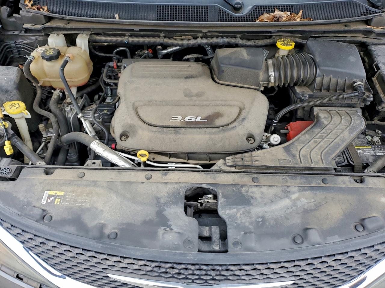 CHRYSLER PACIFICA TOURING