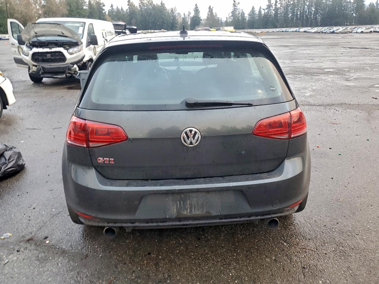 VOLKSWAGEN GOLF GTI SPORT