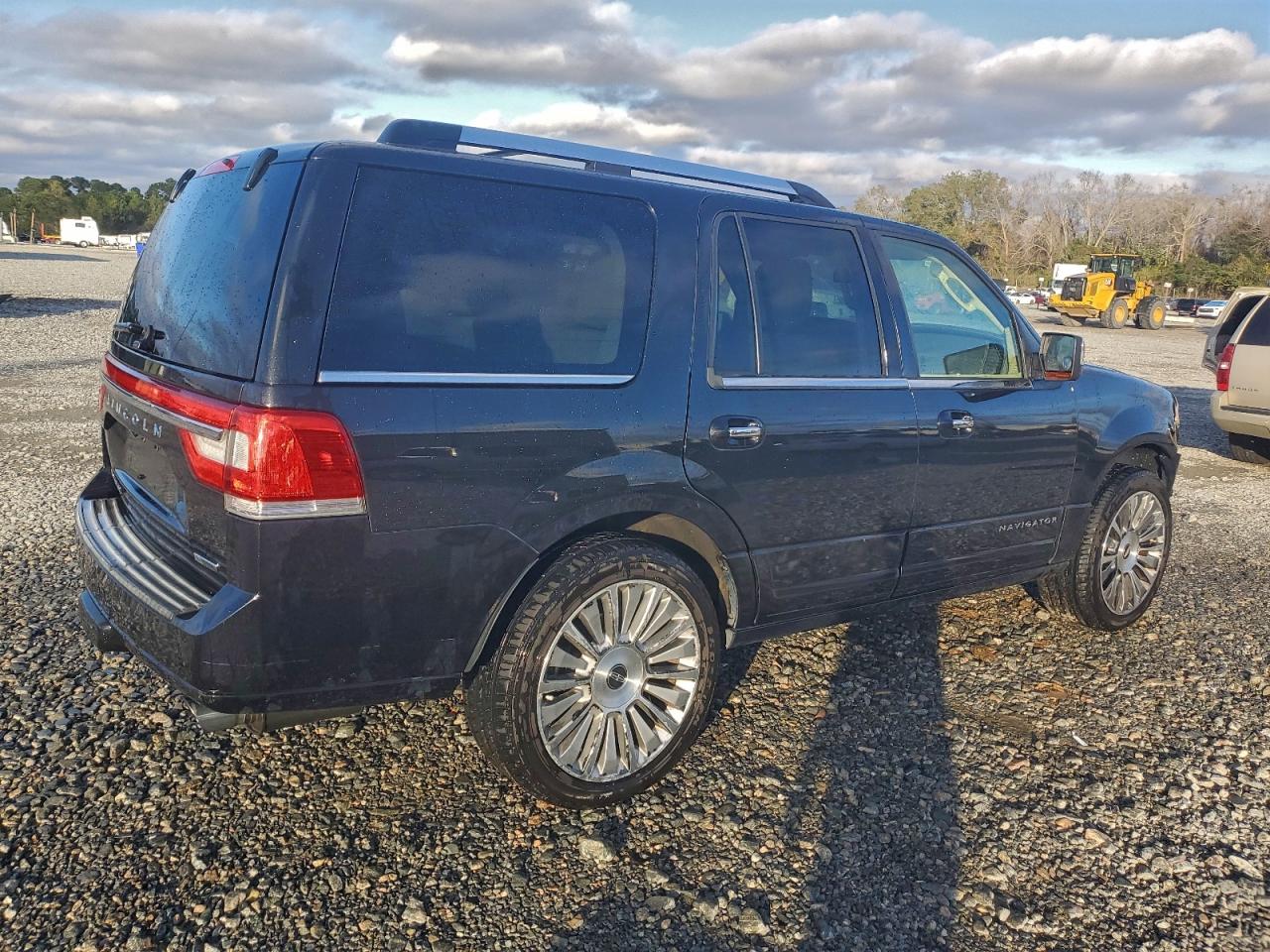 LINCOLN NAVIGATOR